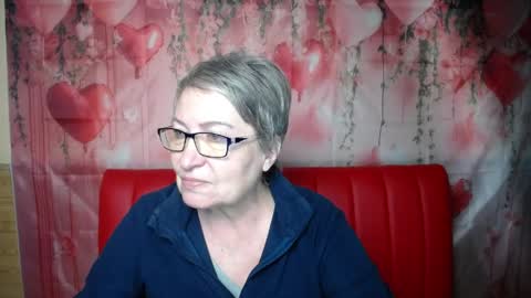 OlgaLuck online show from April 10, 6:40 am