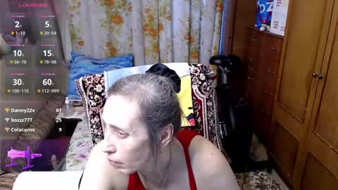 Olguscha online show from December 14, 11:15 am