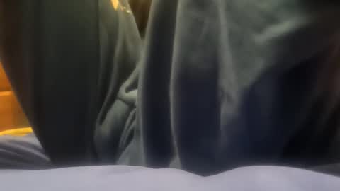 Snapshot of olililii chatting on January 19, 1:20 am Chupapo online show from January 19, 1:20 am