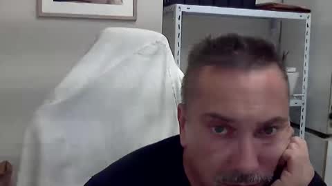 Snapshot of olimpio1230 chatting on December 24, 1:39 pm olimpio1230 online show from December 24, 1:39 pm