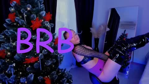 Snapshot of oliva_candy chatting on January 26, 6:59 am oliva_candy online show from January 26, 6:59 am