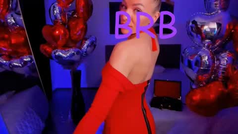 Snapshot of oliva_candy chatting on February 18, 5:42 pm oliva_candy online show from February 18, 5:42 pm