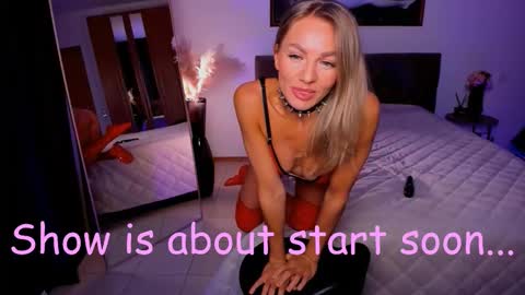 Snapshot of oliva_candy chatting on November 22, 5:45 pm oliva_candy online show from November 22, 5:45 pm