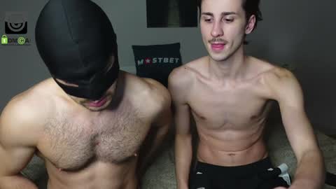 Snapshot of oliver_baker chatting on January 10, 3:27 pm Oliver Kaen online show from January 10, 3:27 pm