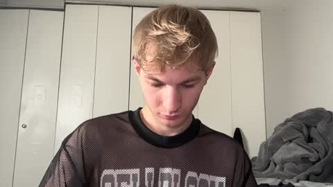 Oliver Beck online show from December 10, 7:43 pm