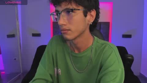 Oliver fast online show from February 2, 7:09 am