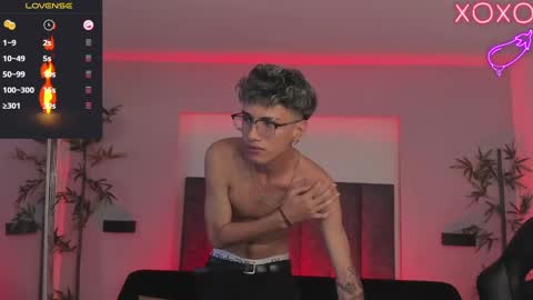 Oliver fast online show from March 7, 2:23 pm