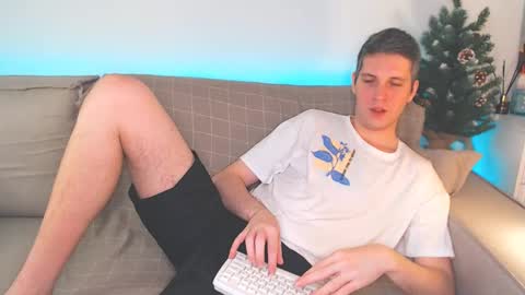 Oliver online show from January 8, 12:47 pm