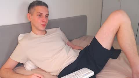 Oliver online show from November 27, 12:51 pm