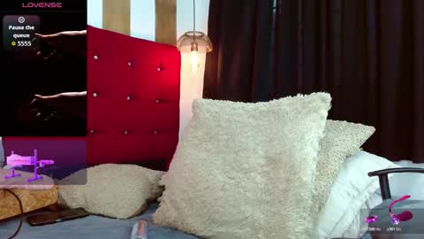 Snapshot of oliver_king_sex chatting on October 31, 3:02 pm Oliver Smith online show from October 31, 3:02 pm