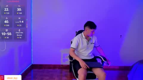 oliveeer online show from January 10, 6:42 pm