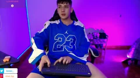 oliveeer online show from June 18, 7:19 am