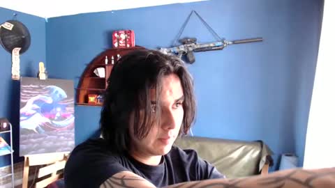 oliver_laid_2023 online show from September 15, 4:29 pm