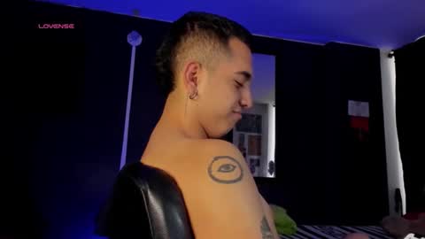Oliver online show from February 28, 5:47 pm