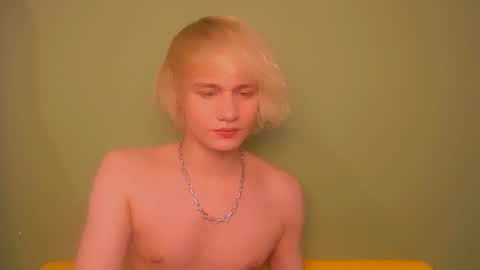 Oliver online show from December 7, 2:09 am