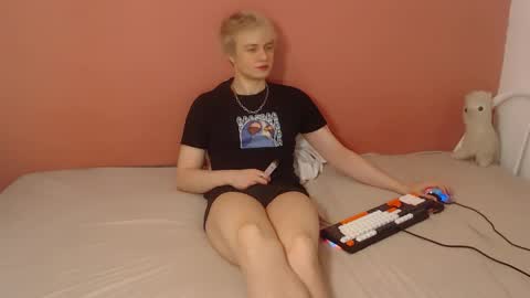 Oliver online show from April 13, 1:33 am