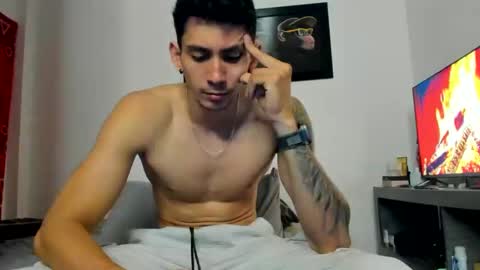 Oliver bennet online show from September 23, 11:08 pm