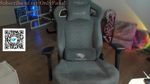 oliverrgroove online show from October 5, 1:20 pm