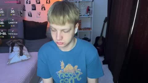 oliver online show from October 2, 10:22 am