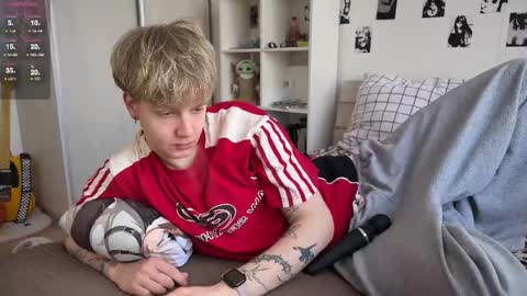 oliver online show from April 16, 11:22 am