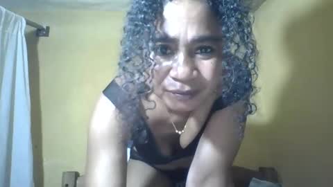 olivia9794 online show from May 26, 10:28 pm