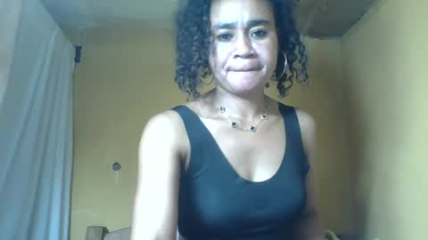 Snapshot of olivia9794 chatting on June 29, 10:54 pm olivia9794 online show from June 29, 10:54 pm