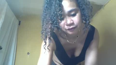 Snapshot of olivia9794 chatting on June 30, 11:11 am olivia9794 online show from June 30, 11:11 am