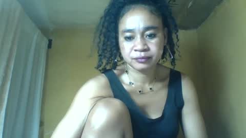 Snapshot of olivia9794 chatting on July 12, 9:28 pm olivia9794 online show from July 12, 9:28 pm