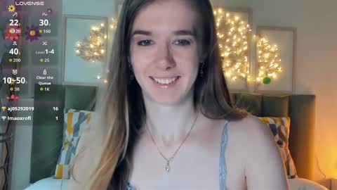 Snapshot of olivia_7 chatting on May 26, 4:03 pm Olivia online show from May 26, 4:03 pm