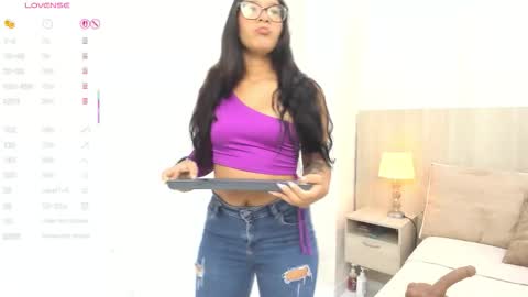 Olivia online show from March 6, 10:56 am