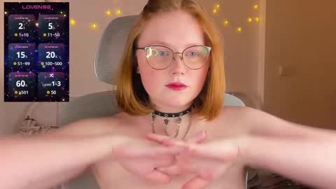 Snapshot of olivia_date chatting on February 13, 2:09 pm Olivia Date online show from February 13, 2:09 pm