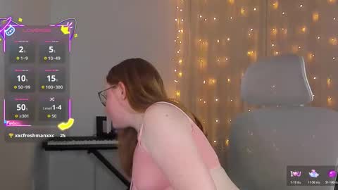 Snapshot of olivia_date chatting on November 24, 3:45 pm Olivia Date online show from November 24, 3:45 pm