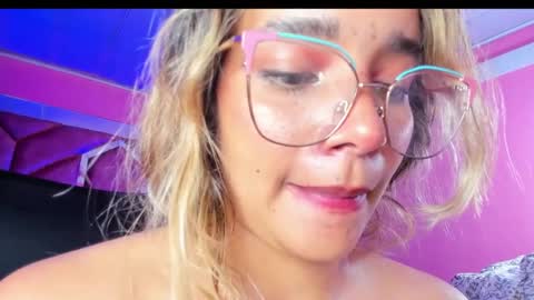 Snapshot of olivia_fox69 chatting on February 11, 9:31 am OLIVIA online show from February 11, 9:31 am