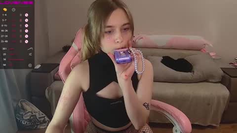 Olivia online show from March 21, 3:04 pm