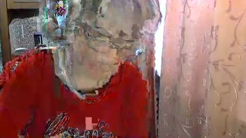 Snapshot of olivia_mia25 chatting on April 15, 7:15 am Olivia Mia online show from April 15, 7:15 am
