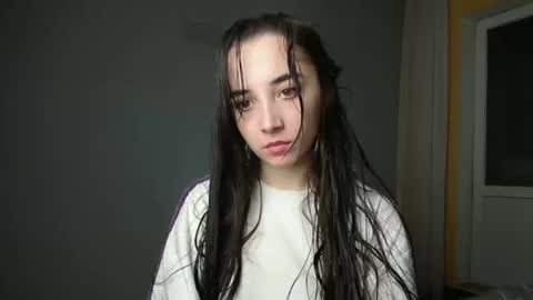 Olivia online show from December 31, 2:47 pm