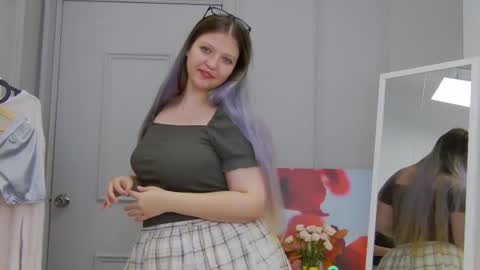 Snapshot of olivia_osuna chatting on November 3, 11:44 am Viva online show from November 3, 11:44 am