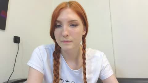  OLIVIA    online show from December 11, 12:12 am