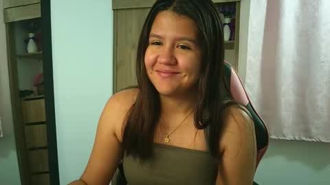 Olivia online show from December 15, 12:31 pm