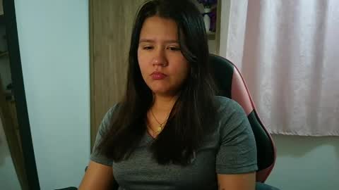 Olivia online show from April 9, 12:10 pm