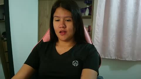 Olivia online show from April 16, 12:17 pm