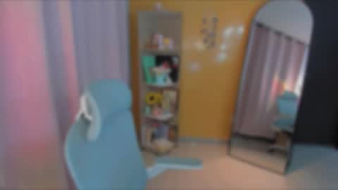 Snapshot of olivia_xd_ chatting on October 21, 5:41 am Olivia online show from October 21, 5:41 am
