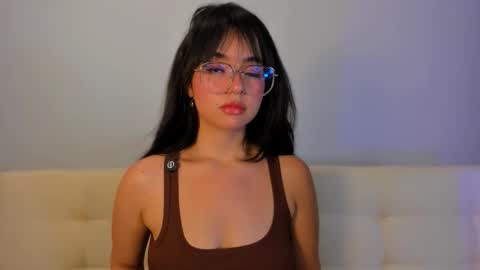 Snapshot of olivia_xd_ chatting on March 13, 5:58 am Olivia online show from March 13, 5:58 am