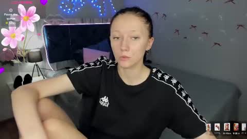 OliviaGorgeous online show from August 7, 10:28 am
