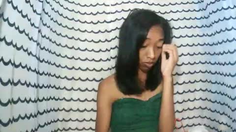 oliviah27 online show from November 9, 1:31 pm