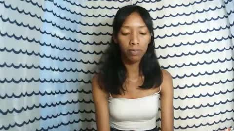 oliviah27 online show from December 2, 8:59 pm