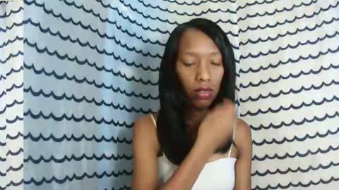 oliviah27 online show from December 14, 11:48 am