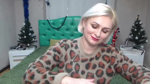 OliviaHorst online show from December 25, 4:00 pm