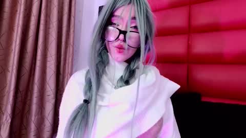 OliviaMonroe online show from November 13, 8:19 pm