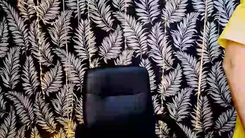 Kelly online show from November 18, 10:09 am